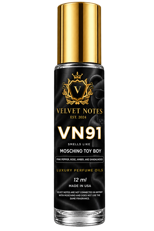 VN91 - Moschino Toy Boy